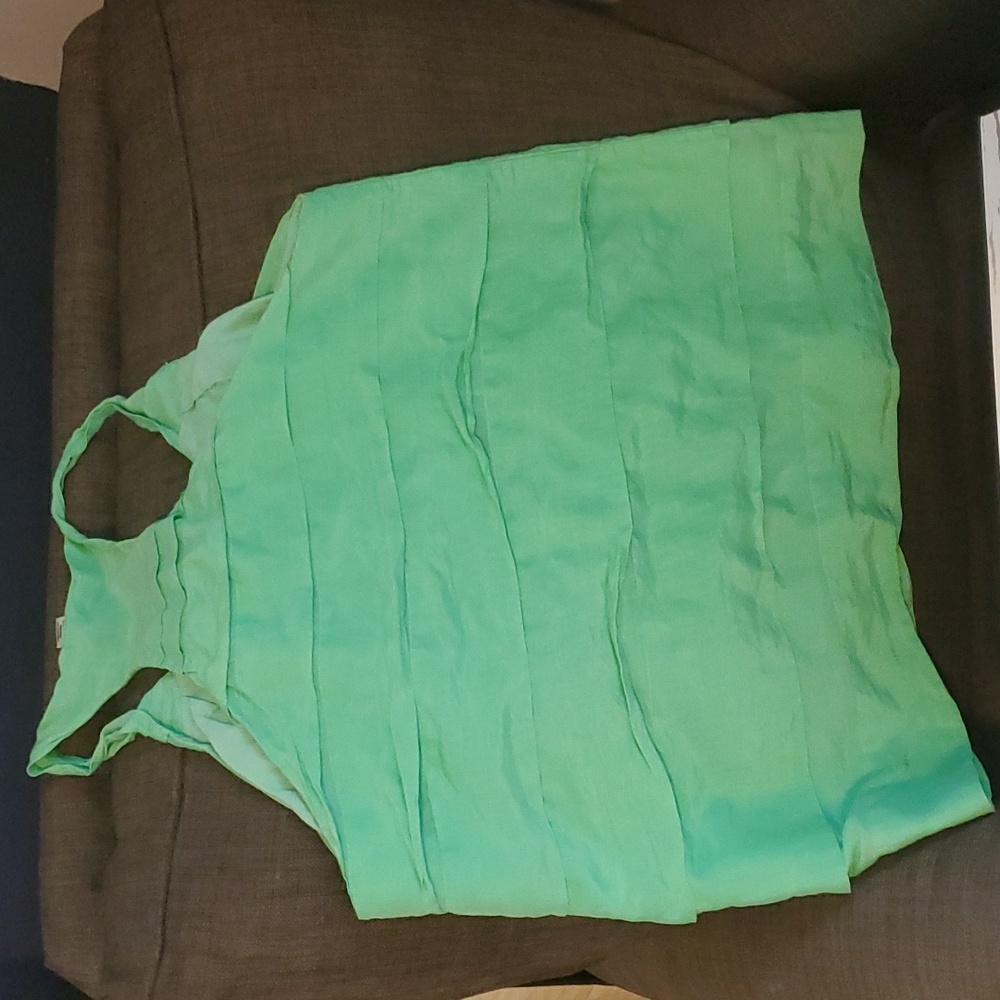 Green Trinity Racer Back Tank Top - Picture 4 of 6